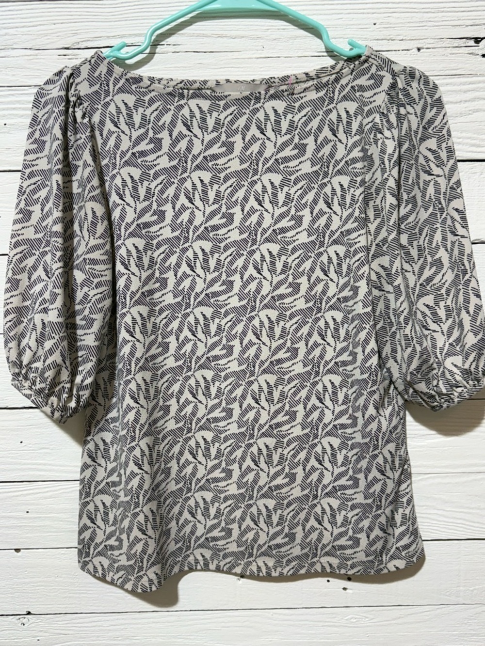 H&M Ivory Top with Navy Leaf Print and Puff Sleeves